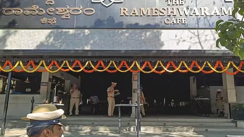 PTI : Delhi Police increases security after a low-intensity blast in Bengaluru cafe