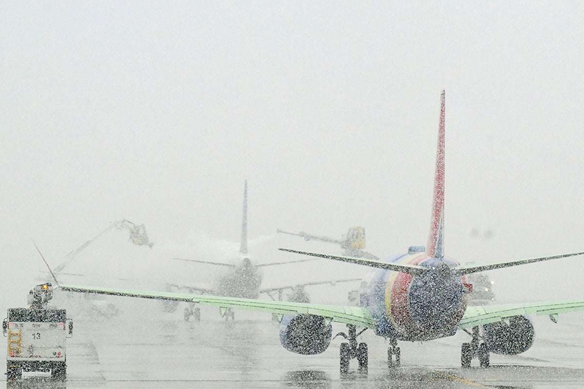 Unexpected Snowstorm Turns US City White, 800 Flights Cancelled | In Pics