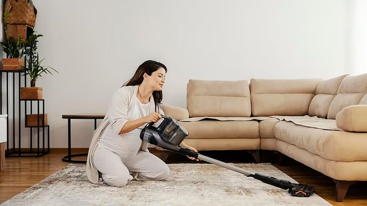 The 5 Best Vacuum Cleaners Under 5000 in India (2024)
