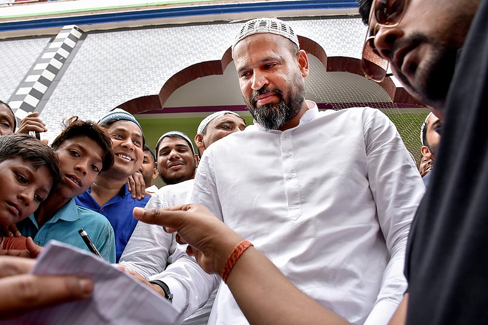 Yusuf Pathan at Beldanga