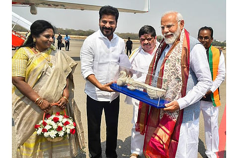 PM Modi leaves for Odisha