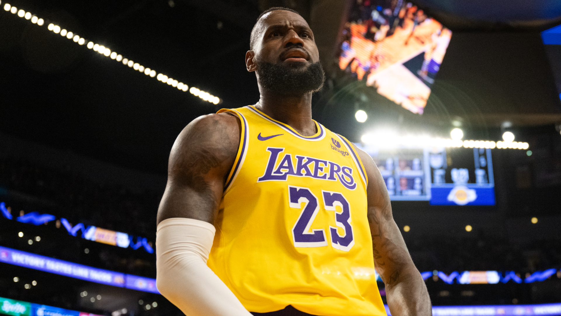 LeBron James was not at his best against the Sacramento Kings. - null