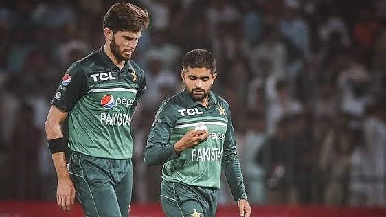 X/iShaheenAfridi