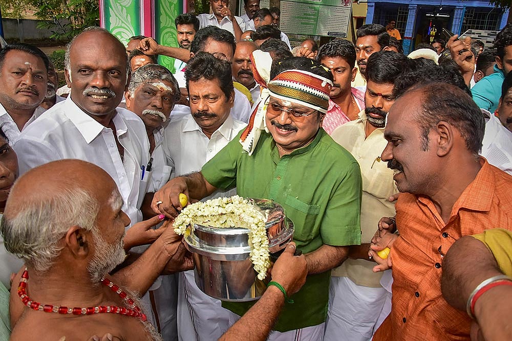 TTV Dhinakaran campaigns for LS polls