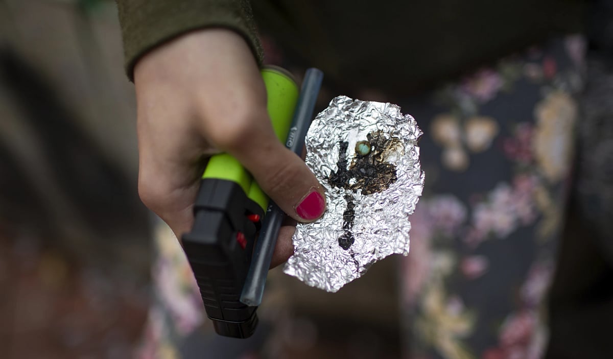 AP : Oregon Legislature Approves Bill Reversing Drug Decriminalization