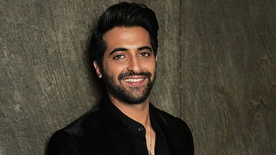 Instagram : Akshay Oberoi
