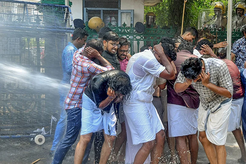 Congress protest over Kerala student death
