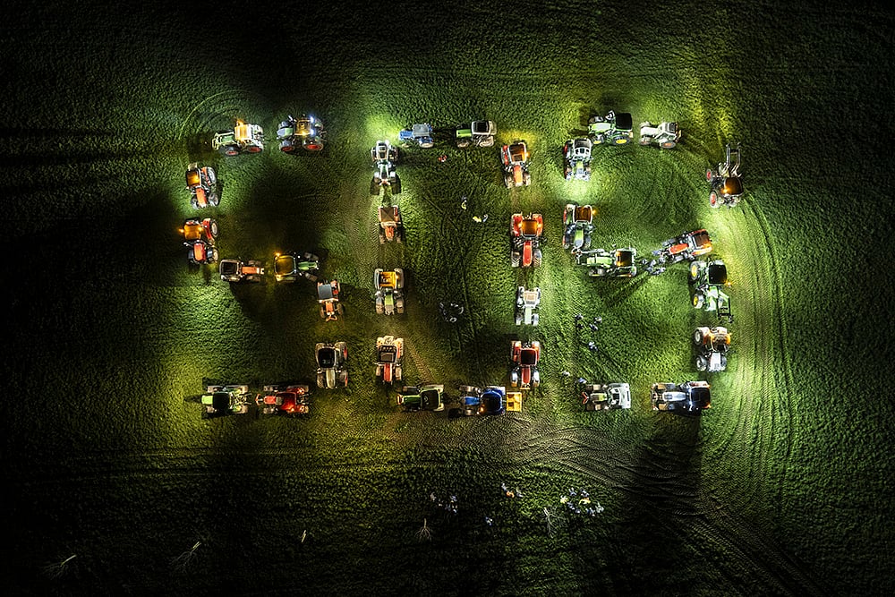 | Photo: Gian Ehrenzeller/Keystone via AP : Switzerland Farmers Protest