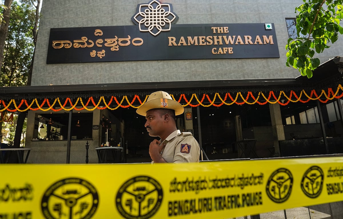 PTI : Centre asks NIA to take over probe of Bengaluru cafe blast |