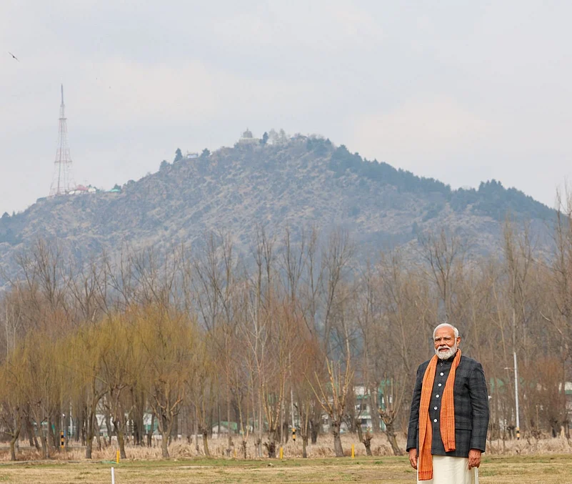 X/narendramodi
