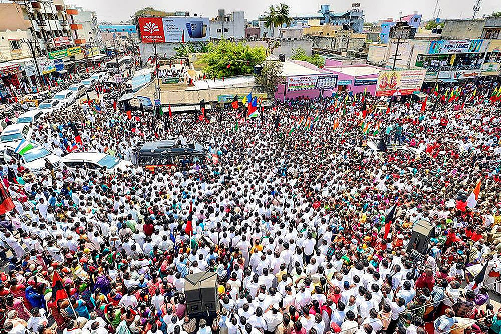 Udhayanidhi Stalins roadshow in Tiruvannamalai