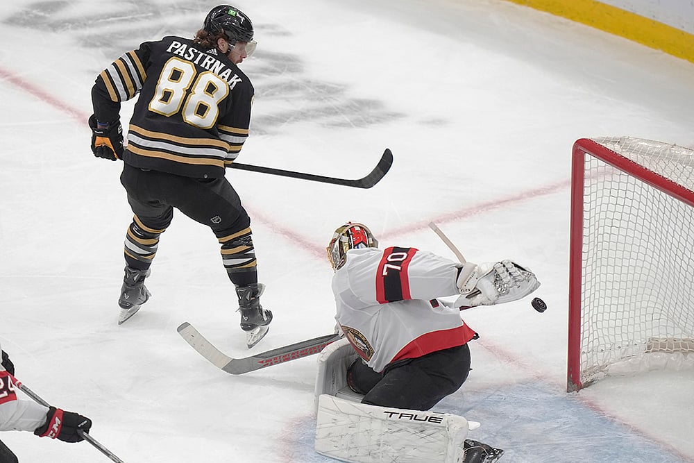 NHL: Boston Bruins vs Ottawa Senators