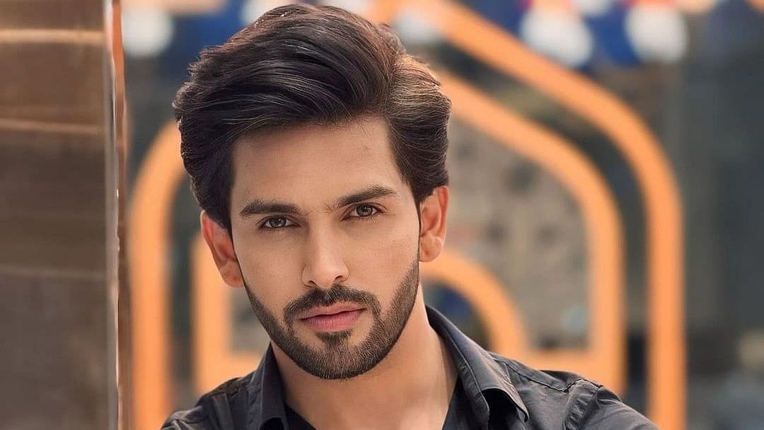 Instagram : Shehzada Dhami