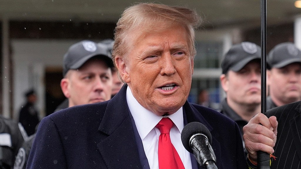 AP : Former President Donald Trump