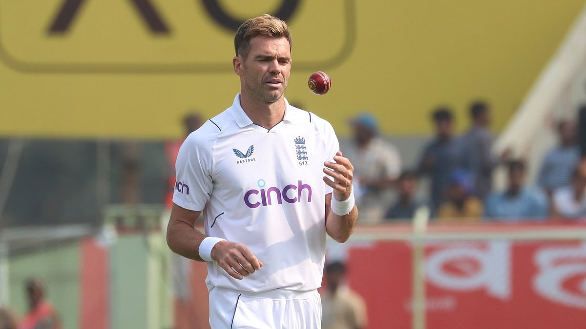 X/_CR0717 : James Anderson is the third bowler in the list of all-time wicket-takers in Test.