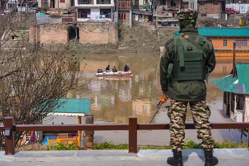 Security preparations for PMs visit to J&K