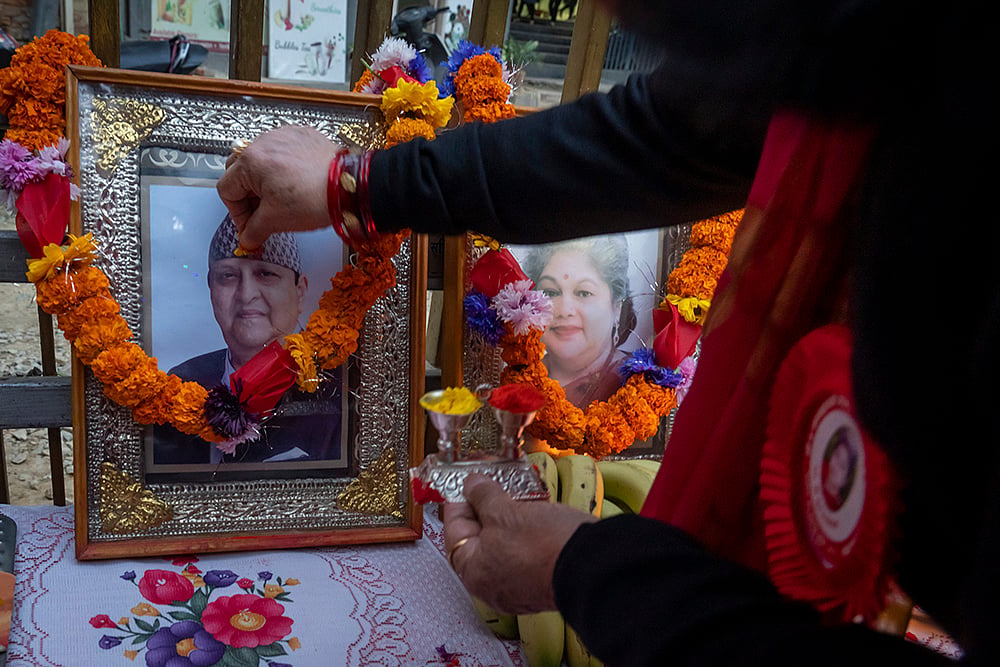 | Photo: AP/Niranjan Shrestha : Nepal Monarchy protests
