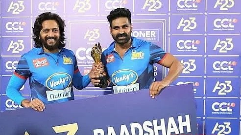 Instagram : Riteish Deshmukh's Mumbai Heroes