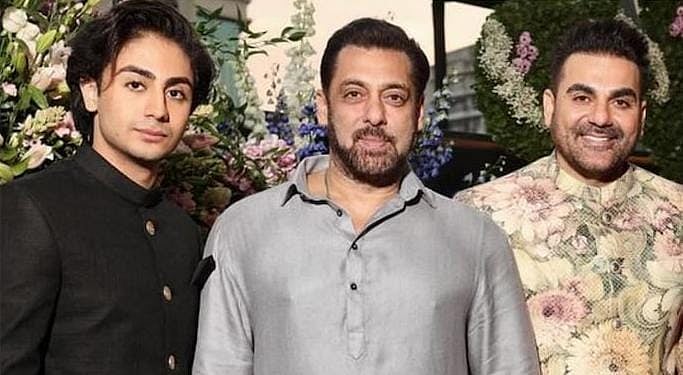 Instagram : Arhaan Khan, Salman Khan, Arbaaz Khan