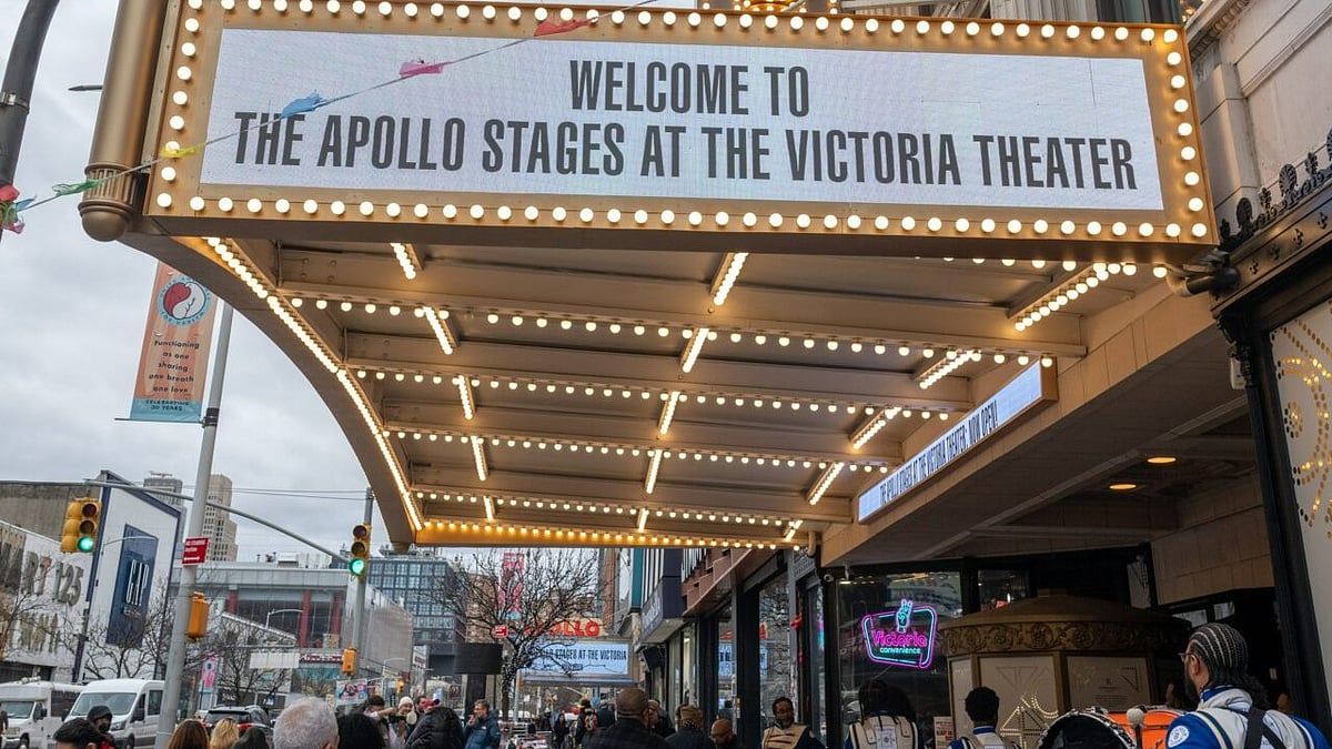 Apollo Theater : Victoria Theater