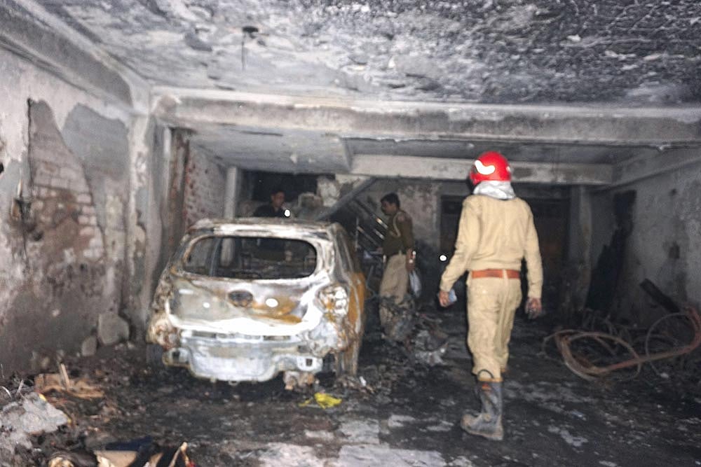 4 killed in fire in Delhis Shastri Nagar