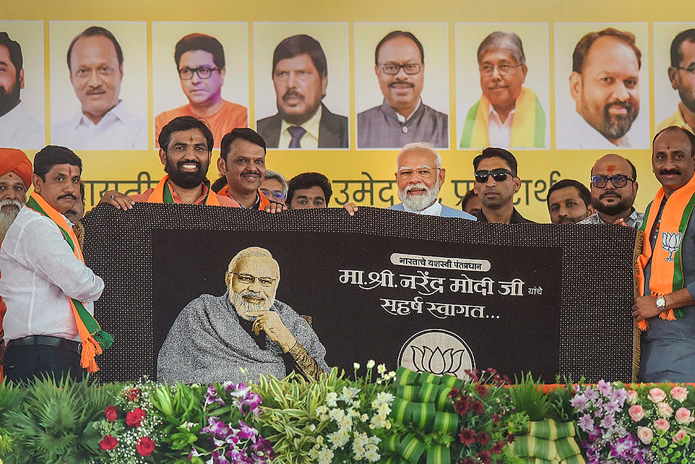 PM Modi campaigns in Maharashtra