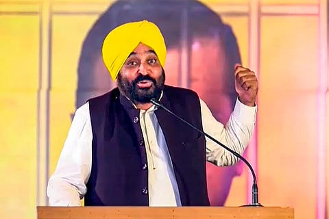 Bhagwant Mann at AAP volunteers meet