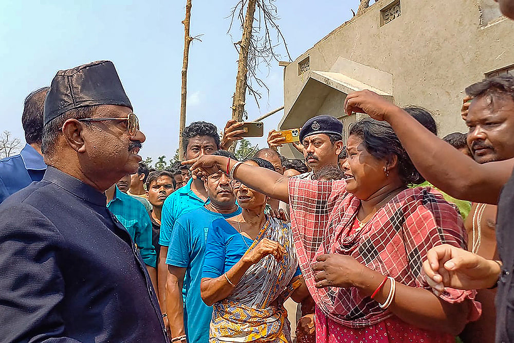 West Bengal storm: Governor visits spot