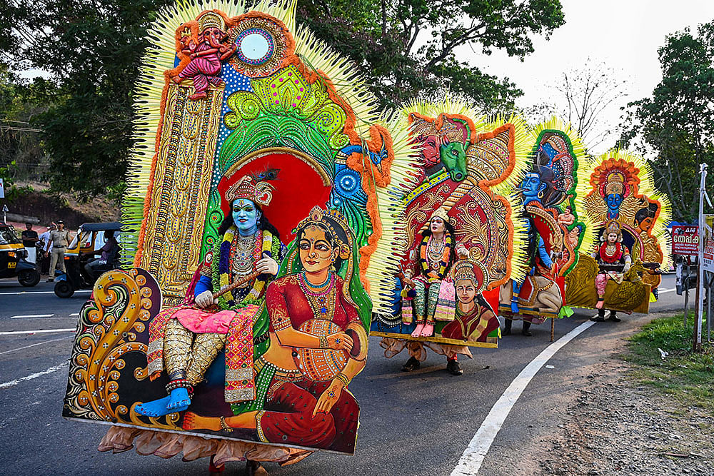 Kettukazhcha rituals at Mulakkulam temple