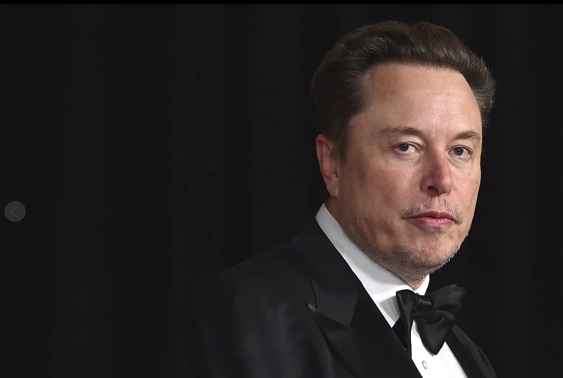 AP : Elon Musk's legal battle with securities regulators