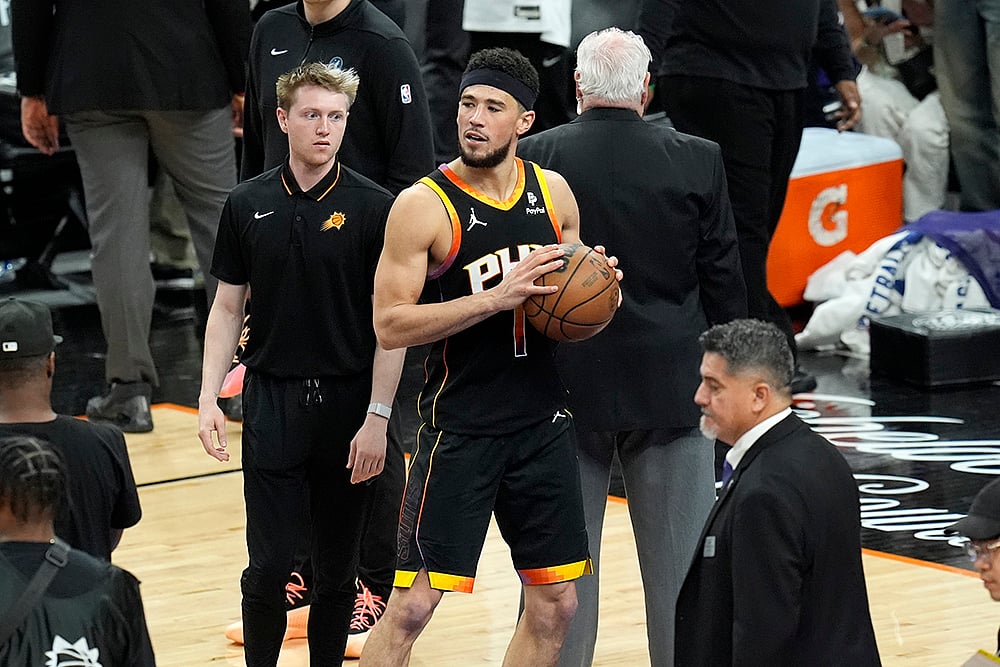 NBA: Minnesota Timberwolves vs Phoenix Suns