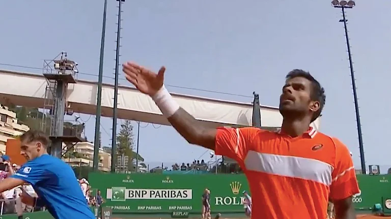 Indian Tennis star Sumit Nagal celebrates win over Matteo Arlandi in the main draw of the Monte Carlo Masters 2024. - X | Rolex Monte Carlos Masters