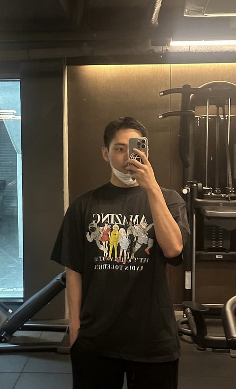 V's Instagram Story