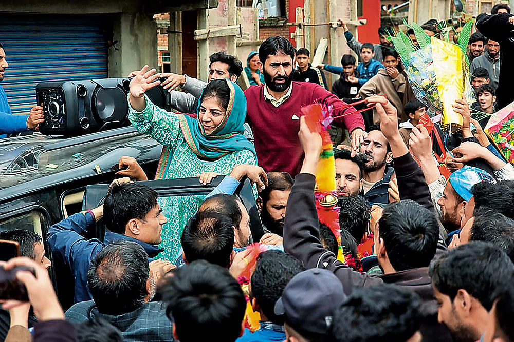 Photos: Naseer Ganai : Gearing up for Polling Day: PDP’s Mehbooba Mufti addressing a crowd at Qazigund in South Kashmir on April 16, 2024