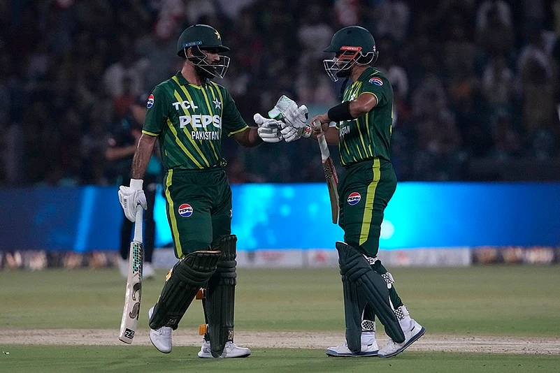 Pakistan vs New Zealand 5th T20I