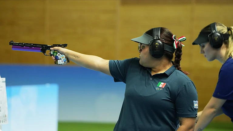 The ISSF Final Olympic Qualification Championships for Rifle & Pistol began Friday. - Photo: X/ @issf_official
