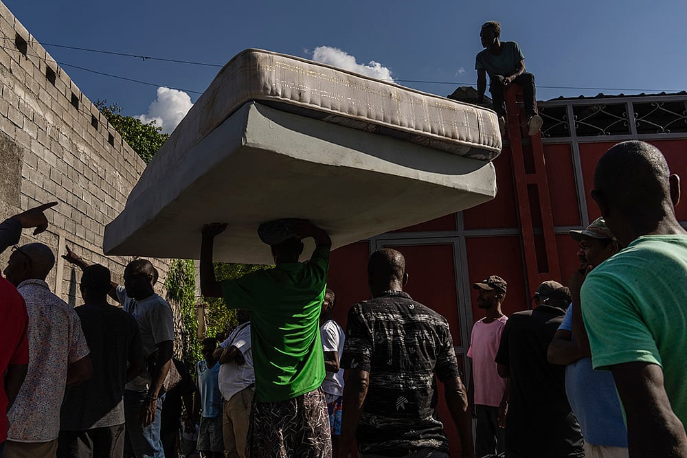 Haiti Survival Mode