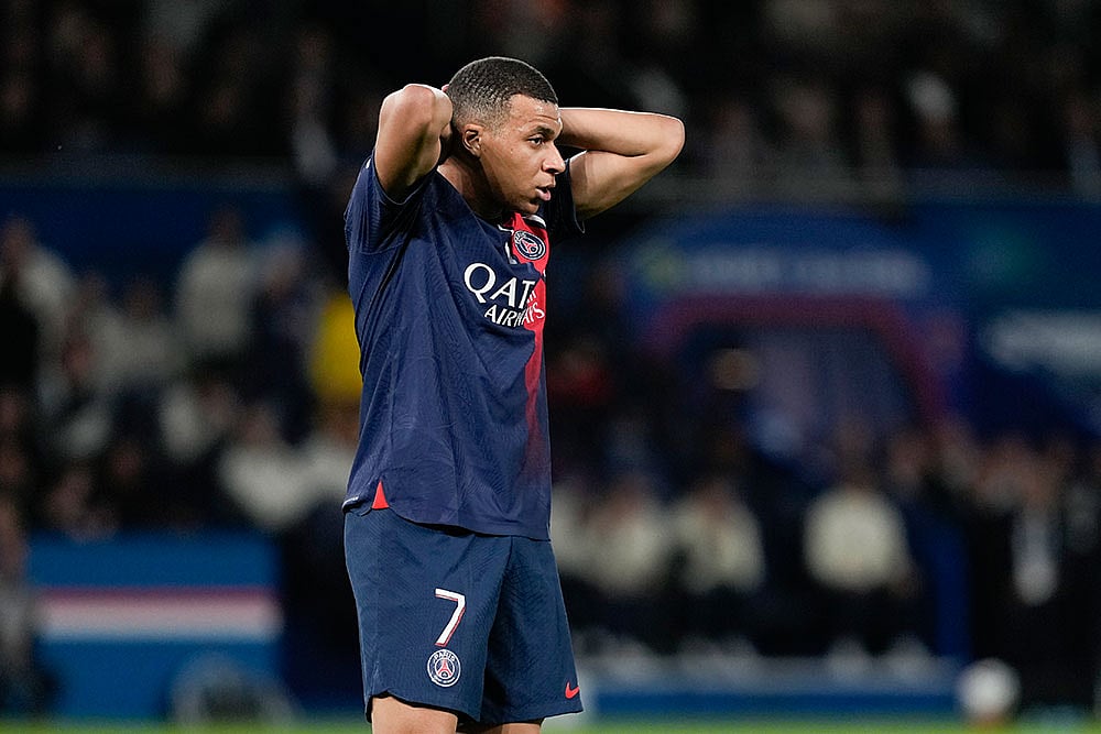 Photo: AP/Lewis Joly : Ligue One: Paris Saint-Germain vs Clermont