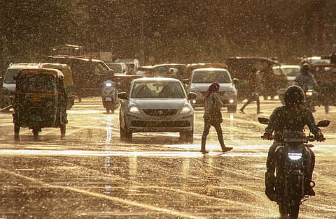 Rain in Delhi |