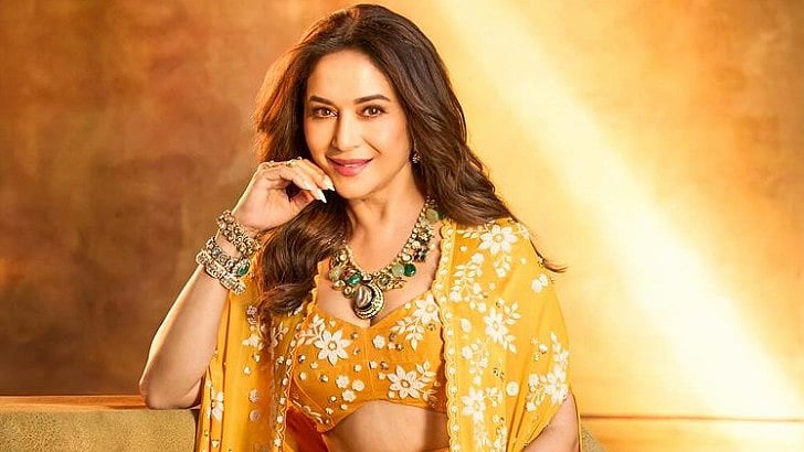Instagram : Madhuri Dixit