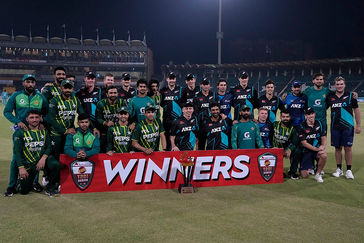 Pakistan vs New Zealand 5th T20I