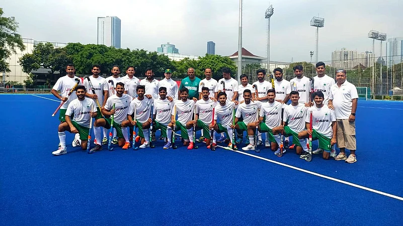 Pakistan Hockey (PHF)/X
