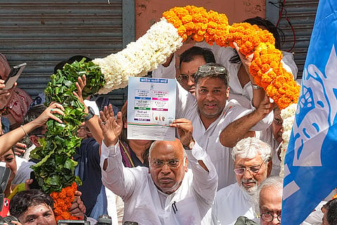 Congress' Ghar Ghar Guarantee Abhiyan launch