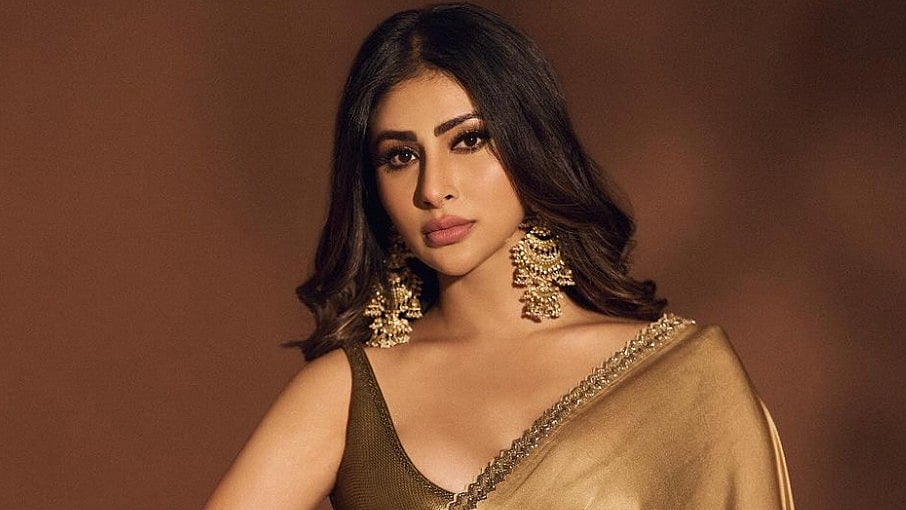 Instagram : Mouni Roy