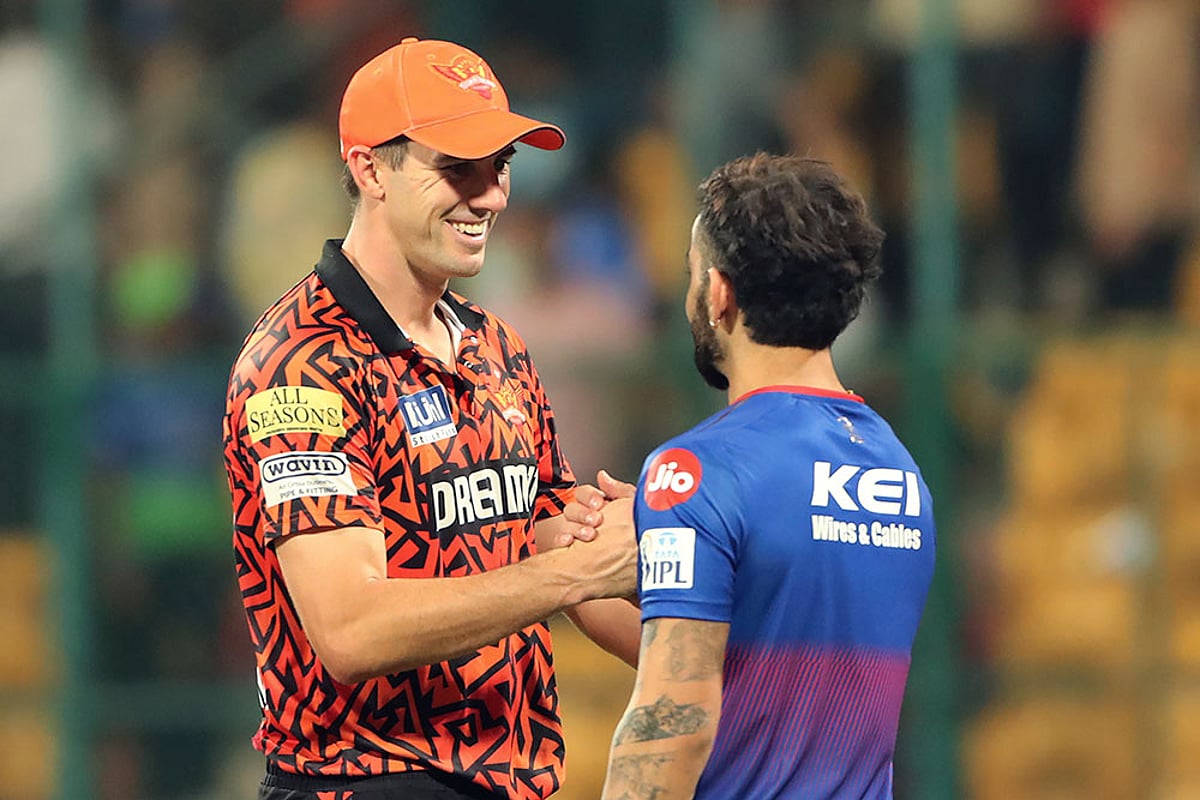 Pat Cummins, Virat Kohli