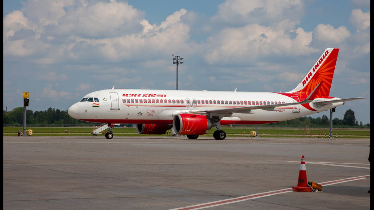 PTI : Protests in Kerala airport due to last minute plane cancellations. (Representational image) |