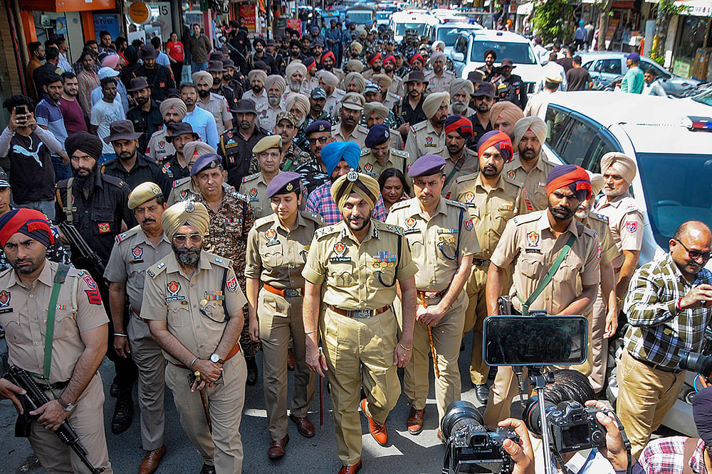 Flag march in Amritsar