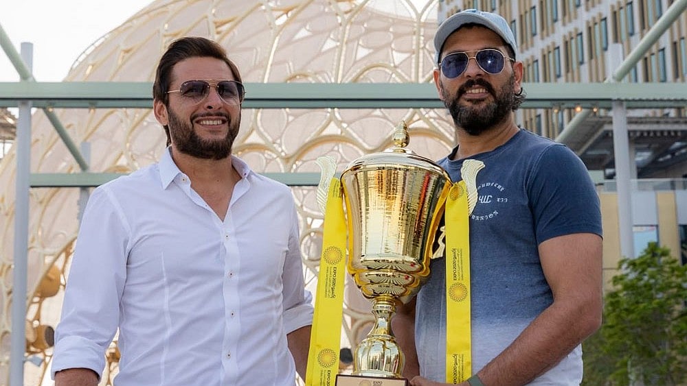 File : IND Vs PAK: Yuvraj Singh, Shahid Afridi will lock horns in India-Pakistan match at World C'ship of Legends.