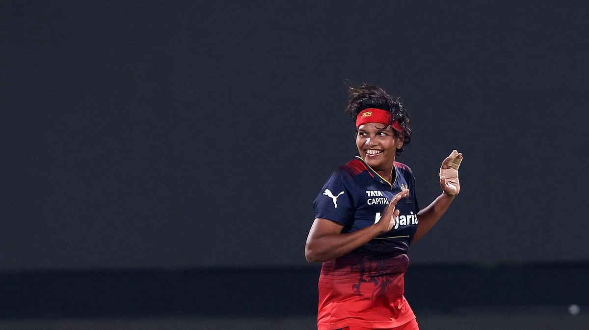 X | WPL : Asha Shobhana 