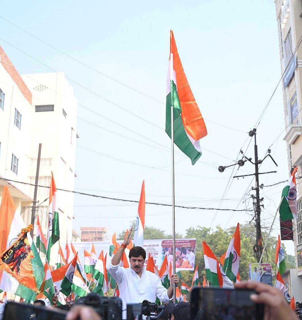 X/@MDhananjay Singh : MP Dhananjay Singh shifted to Bareilly jail